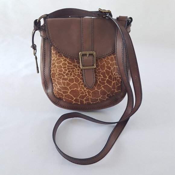 FOSSIL Brown Leather Crossbody Shoulder Bag with Adjustable Strap and Front Flap - Picture 7 of 10